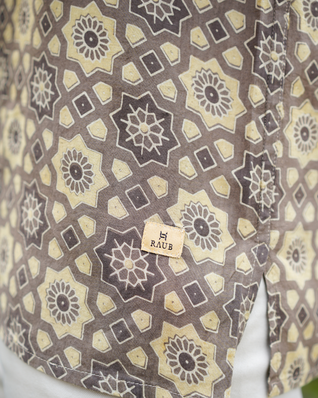 Abstract Pure Cotton Bushirt for men