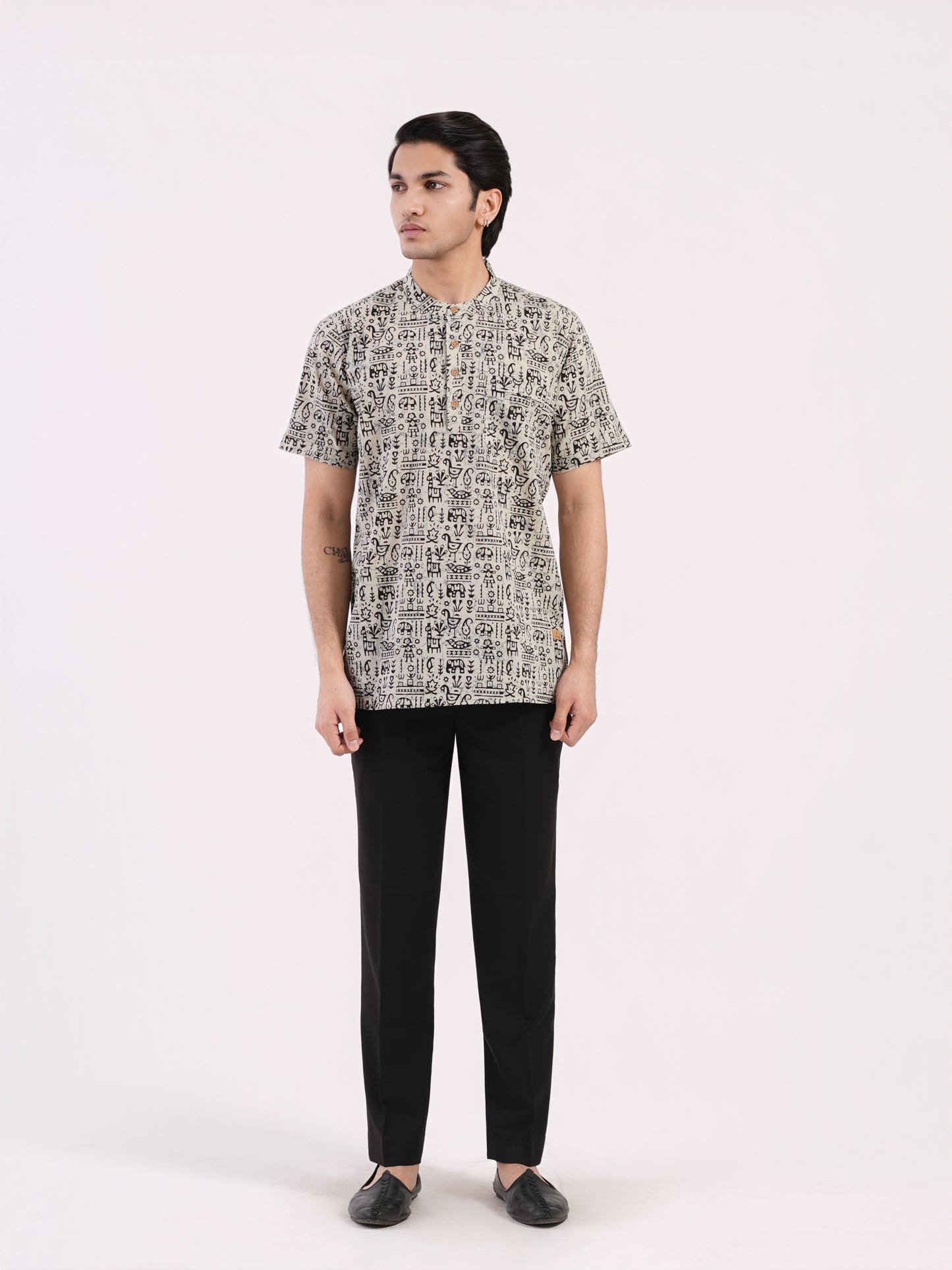 Ivory Tribal Story Print Bushirt